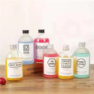 Chai thủy tinh có nắp vặn